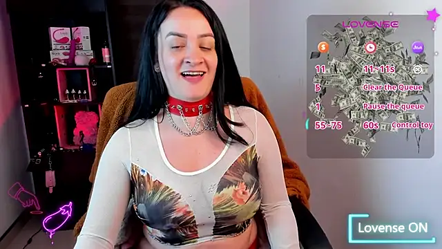 sara_goodgirl13's cam snapshot