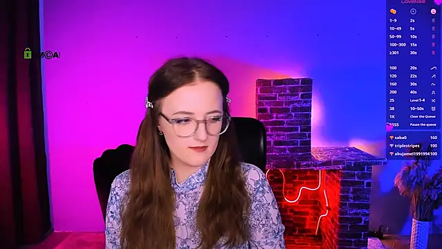 luna_berryy's cam snapshot