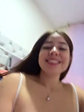 dani_ferreer1's cam snapshot