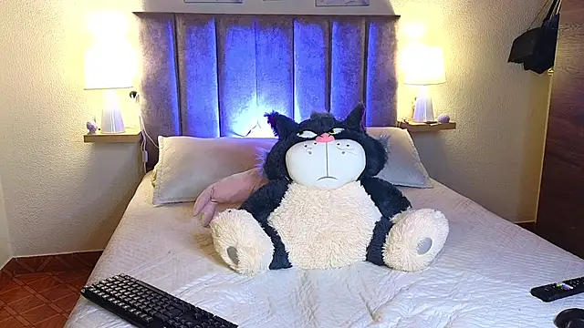 juliana-mancini's cam snapshot