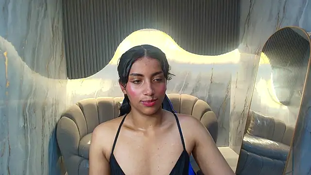 katty_berry_r's cam snapshot