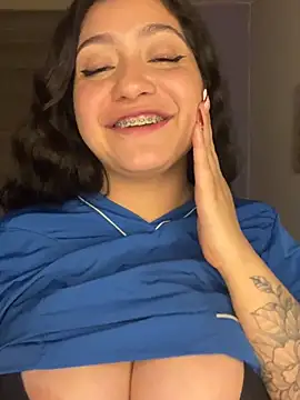 Amyy_1's cam snapshot