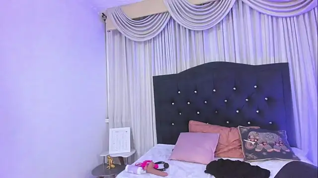 Uzra_hayed's cam snapshot