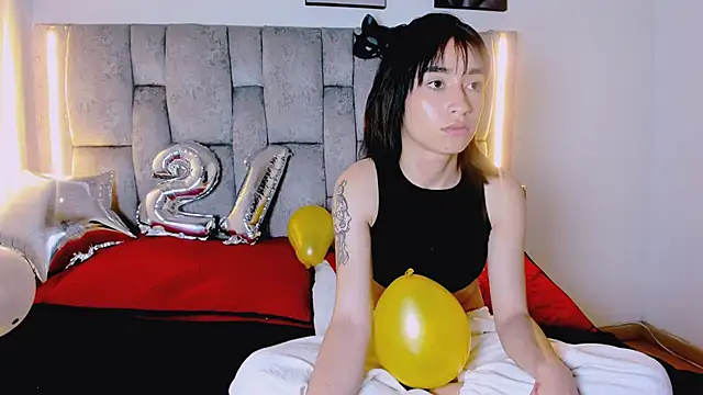 Alahia_rosee's cam snapshot