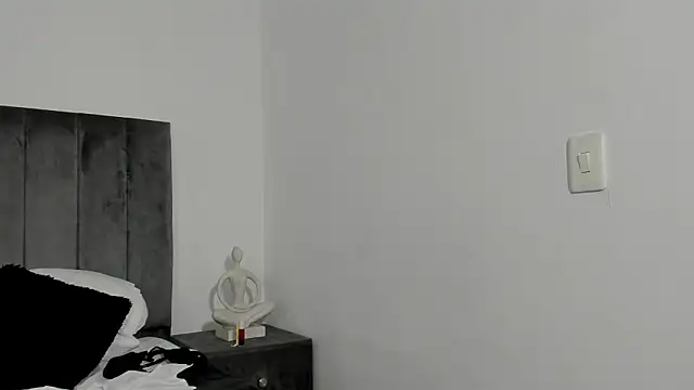 RedNDizzy's cam snapshot