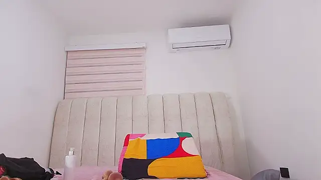 timkerbell_'s cam snapshot