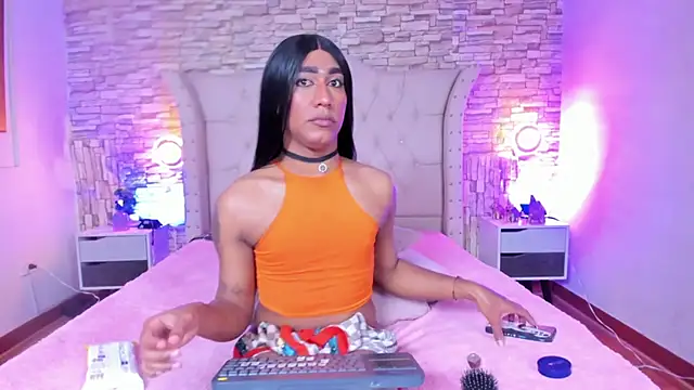 Lucia-sex live sex cam