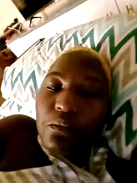 laviedavi's cam snapshot