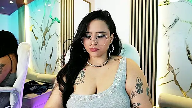 Emma_Walkerr_'s cam snapshot