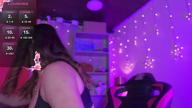 issa_monterrey's cam snapshot