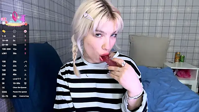 LolaDollyMur's cam snapshot