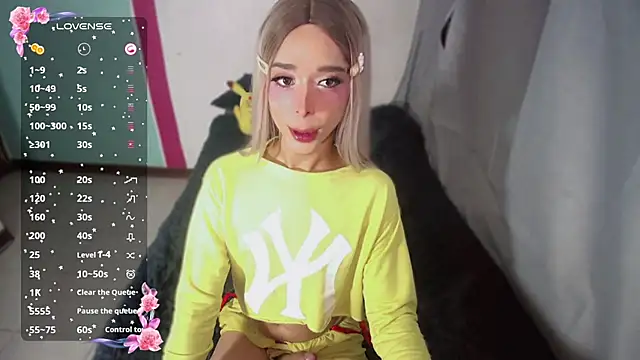 lissy_dhaniels live sex cam