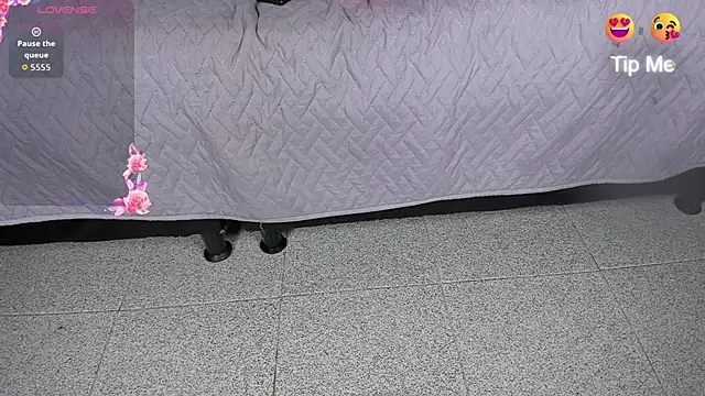 DalayMoore's cam snapshot