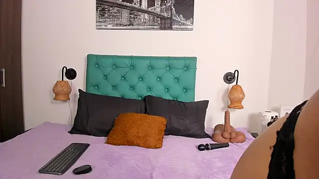 juliana_13's cam snapshot