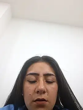 CAROLINE__07's cam snapshot