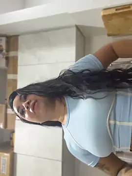 Pretty_Isadora's cam snapshot