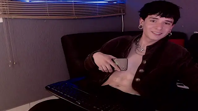 Blas_phemous live sex cam