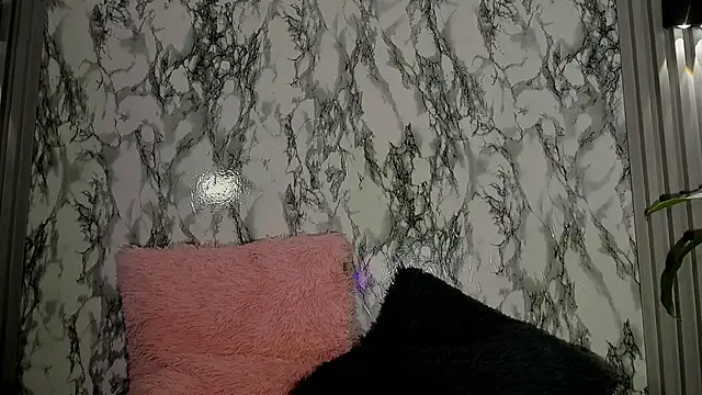 Dulcineaa_22's cam snapshot