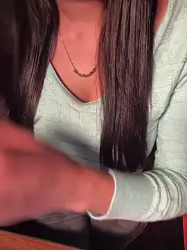 Lucky_Flora's cam snapshot