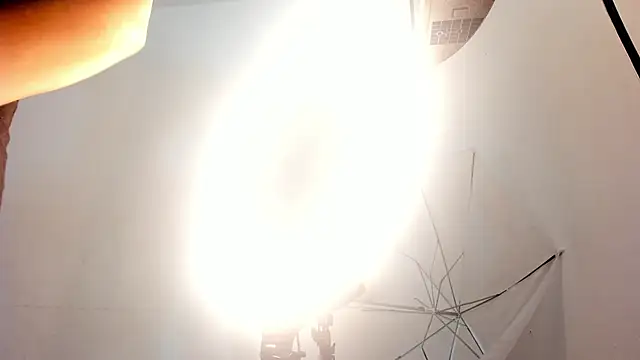 flavia_cruz live sex cam