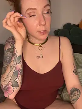 CutieBliss's cam snapshot