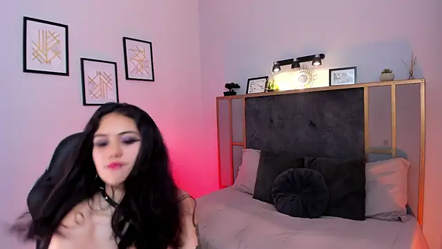 Azurra_amatto2's cam snapshot