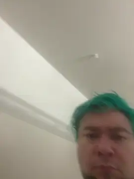 Bongjangles's cam snapshot