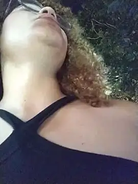 SirenRouge_69's cam snapshot