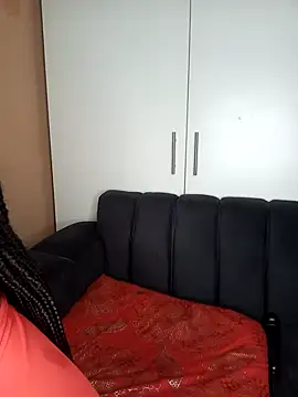 MilfBoobsxx's cam snapshot