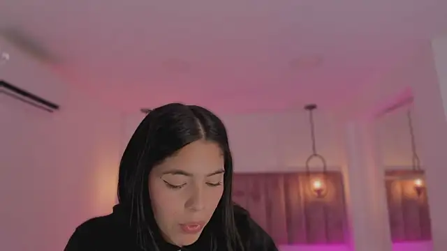 Haily_b's cam snapshot