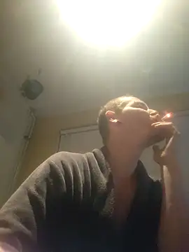 piercingpik's cam snapshot