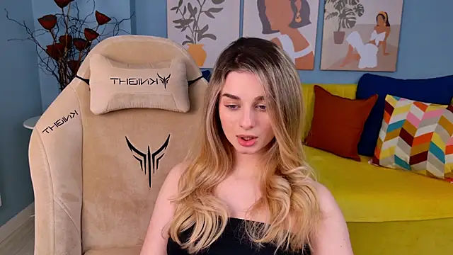 SweetyLicky's cam snapshot