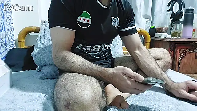 yazin19's cam snapshot