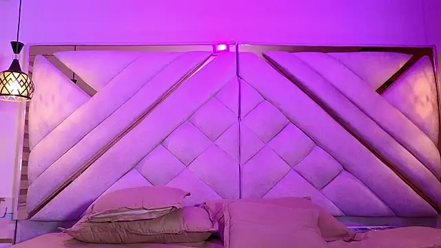 afrodita_aares's cam snapshot