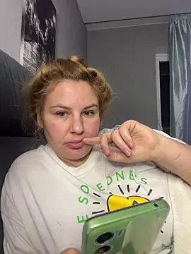 Passion-Blondy's cam snapshot