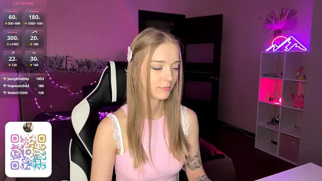 EvaPeace's cam snapshot