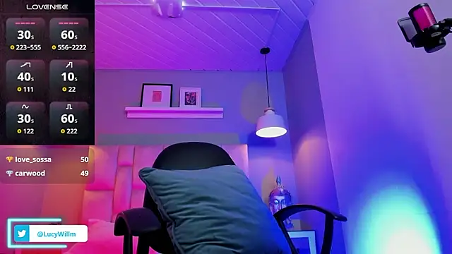 Lucy_Williiams's cam snapshot