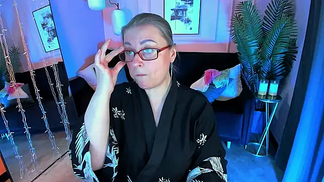 AlexandraKind's cam snapshot