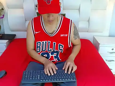 Caliche_1's cam snapshot