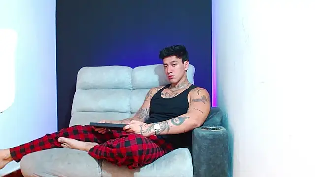 JUSTIN_FULLER1's cam snapshot