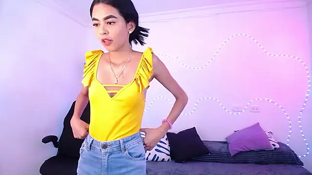 Sofia_tgn's cam snapshot