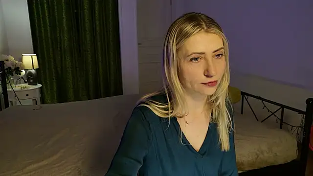 ZoeGrant's cam snapshot