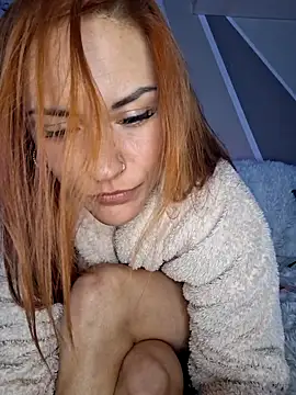 SlimBellaa live sex cam