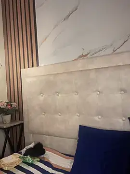 Honey_noir's cam snapshot