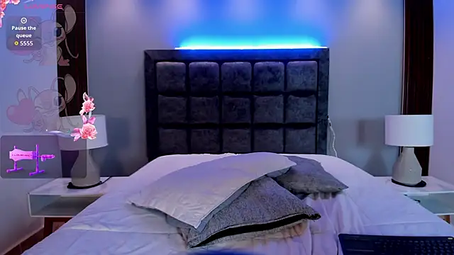 Caroline_Millerr's cam snapshot