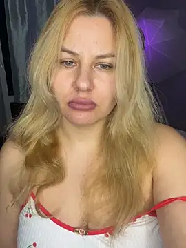 Passion-Blondy's cam snapshot