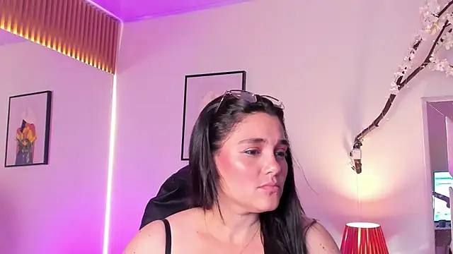 Astrid_williams's cam snapshot