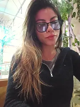 Karen_San_Miguel's cam snapshot