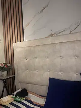 Honey_noir's cam snapshot