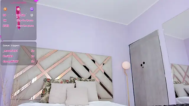 kylie_reyes's cam snapshot